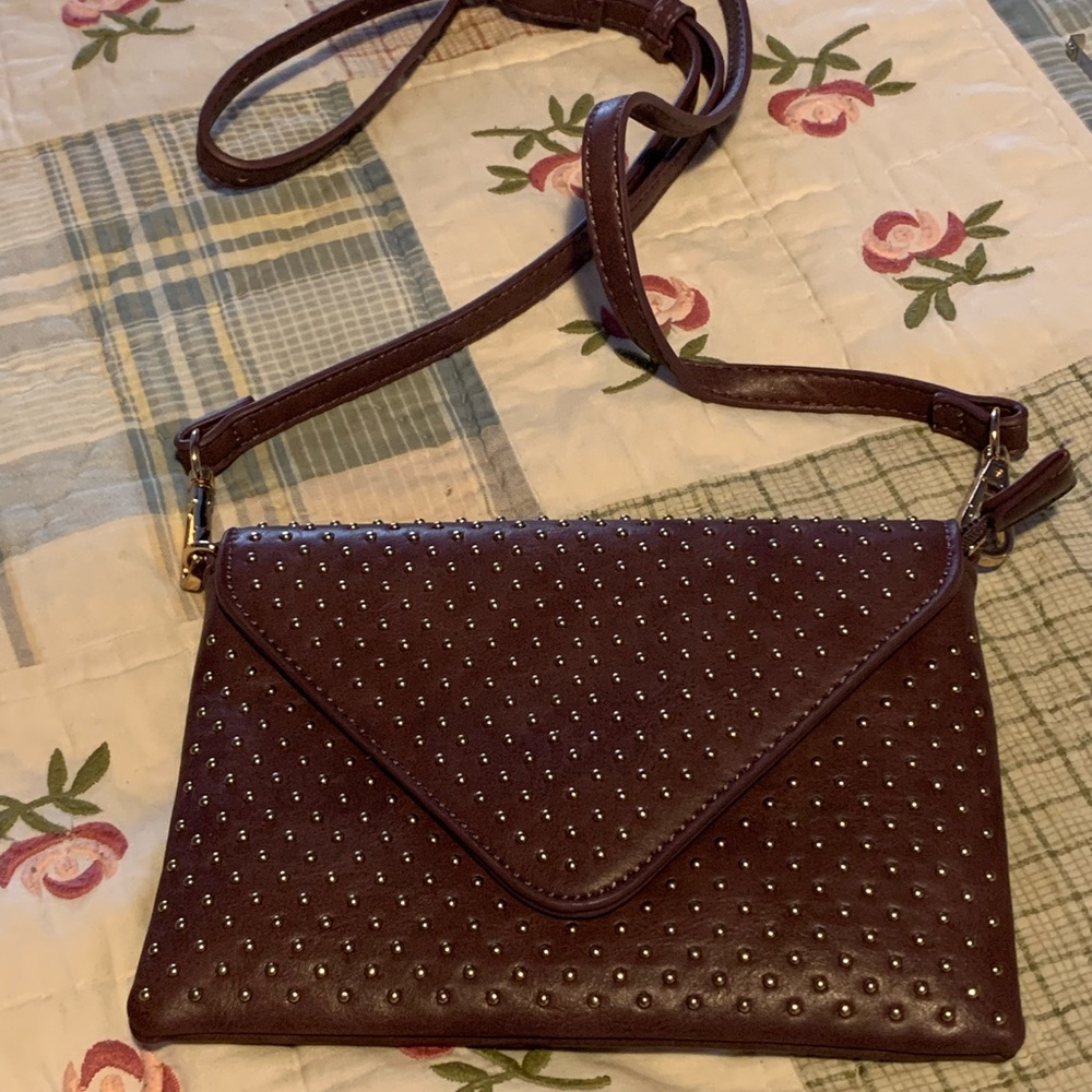 🍒 4/$15 Urban Expressions.  Envelope Crossbody Purse